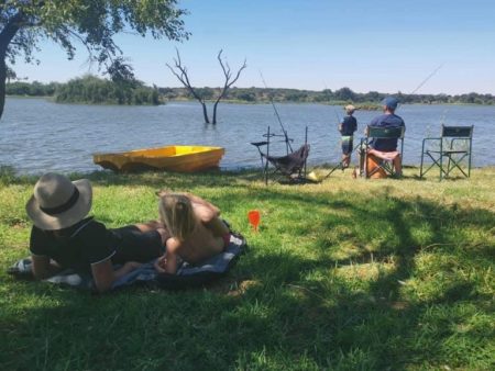 camp 1 people 2 768x576